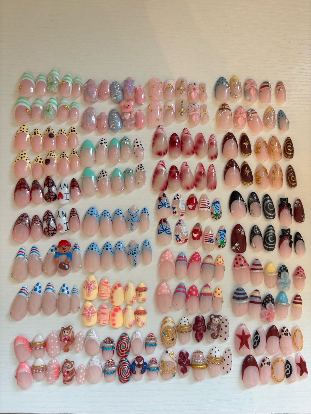 Custom nail sets